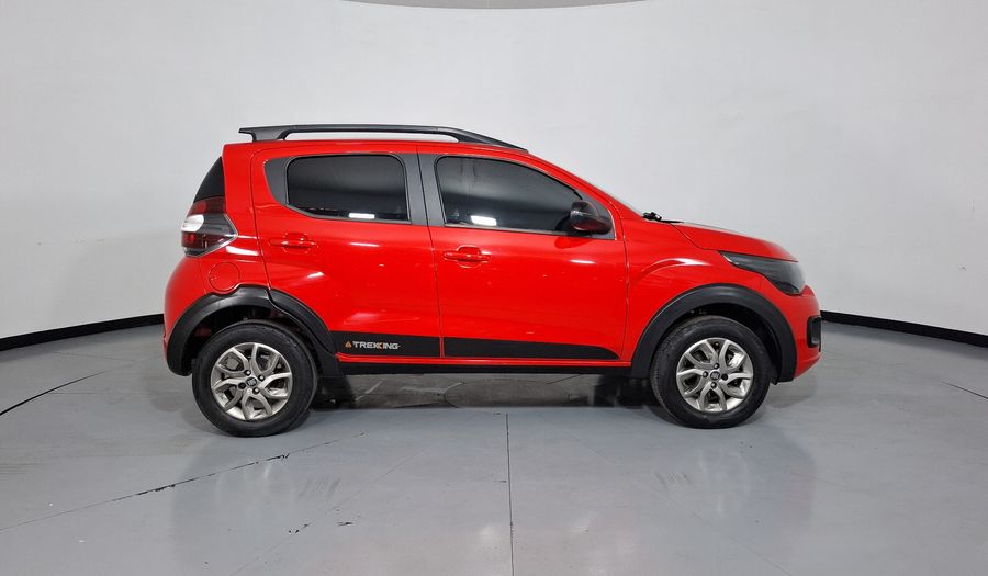 Fiat Mobi 1.0 TREKKING Hatchback 2021