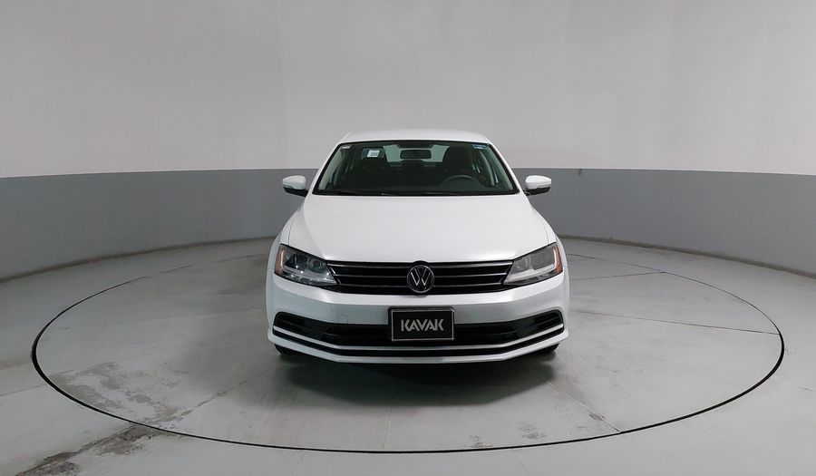 Volkswagen Jetta 2.5 TRENDLINE TIP. Sedan 2017