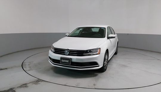 Volkswagen • Jetta