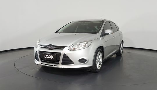 Ford Focus S-2015