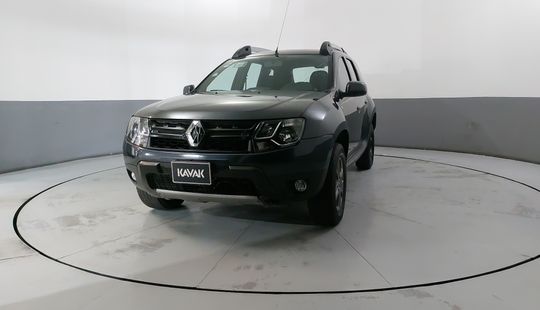 Renault • Duster