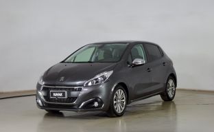 Peugeot • 208