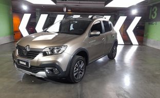 Renault • Sandero Stepway