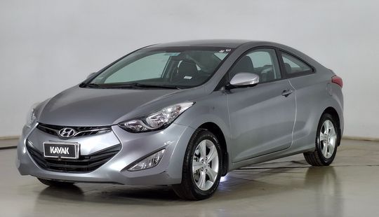 Hyundai • Elantra