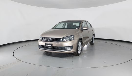 Volkswagen • Vento