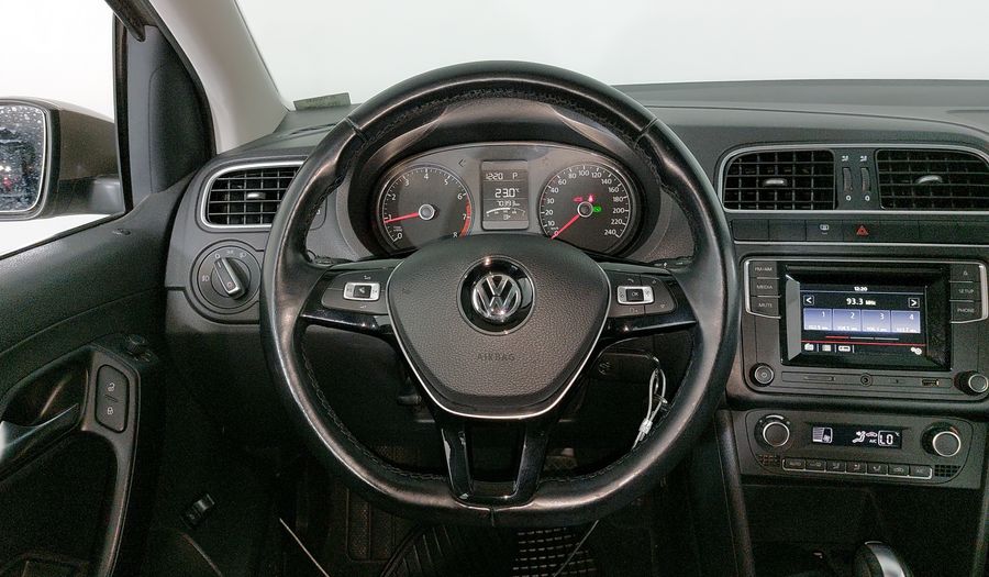 Volkswagen Vento 1.6 HIGHLINE TIPTRONIC Sedan 2018