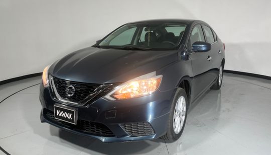 Nissan • Sentra