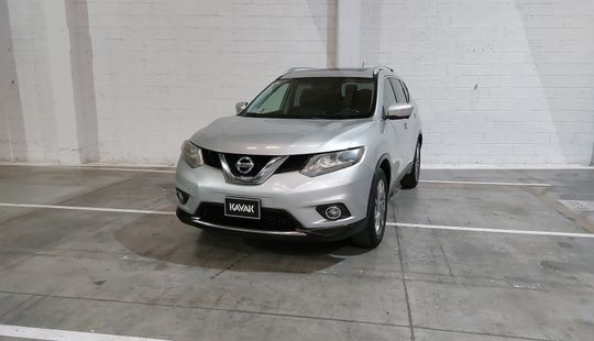 Nissan • X-Trail