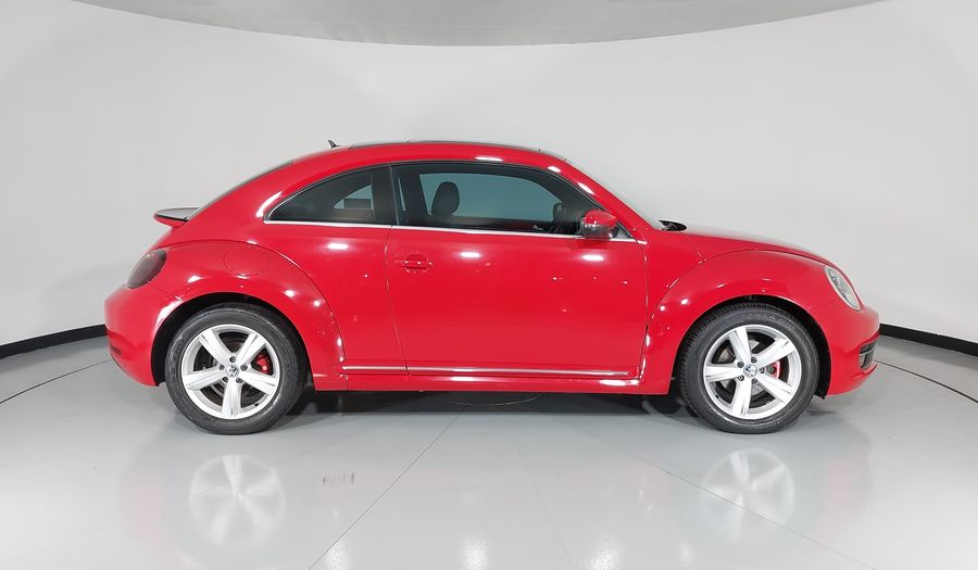 Volkswagen Beetle 2.5 SPORTLINE MT Hatchback 2016