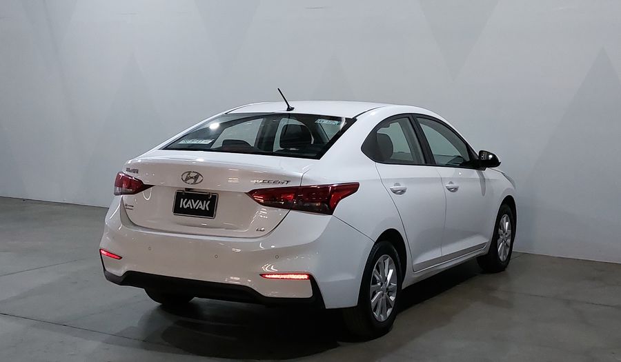 Hyundai Accent 1.6 GL MID Sedan 2018