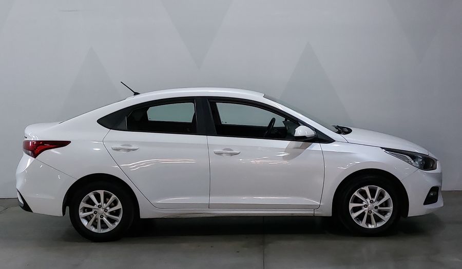 Hyundai Accent 1.6 GL MID Sedan 2018