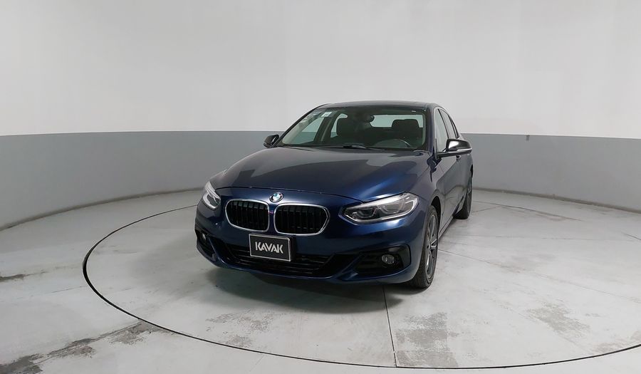 Bmw Serie 1 2.0 120IA SPORT LINE AUTO Sedan 2019