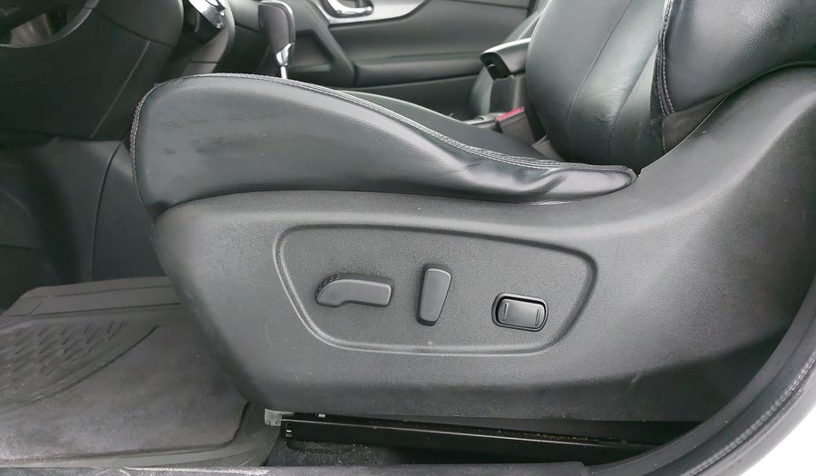 Nissan X-trail 2.5 EXCLUSIVE 2 ROW CVT Suv 2015