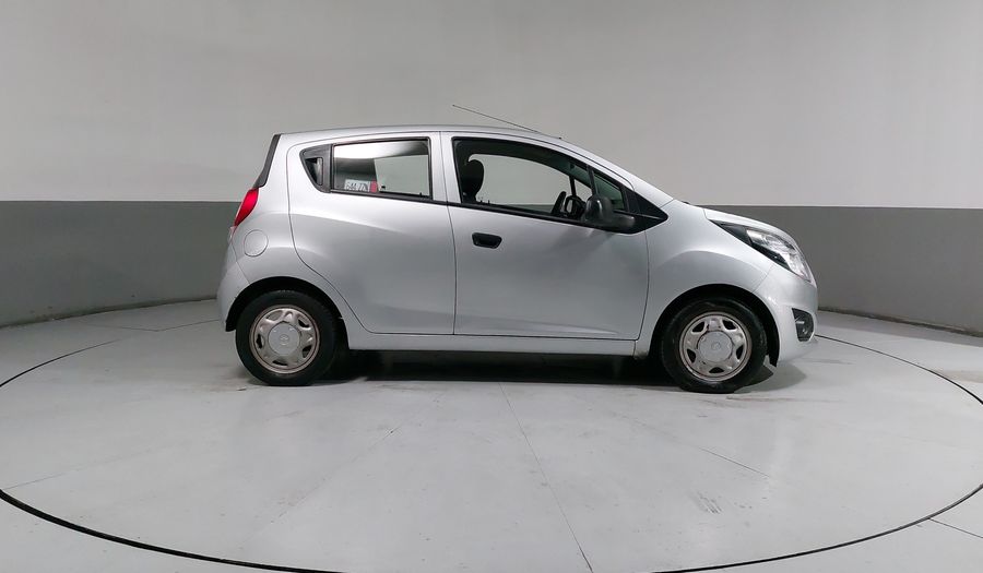 Chevrolet Spark 1.2 LT B MT Hatchback 2015