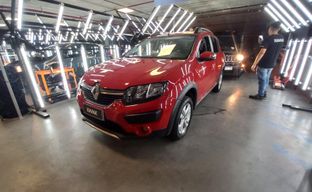 Renault • Sandero Stepway