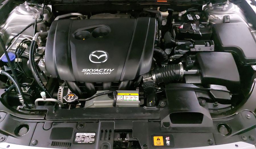 Mazda 3 2.0 SEDAN I TOURING TA Sedan 2014