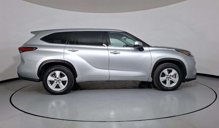 Toyota Highlander 3.5 LE AUTO Suv 2021