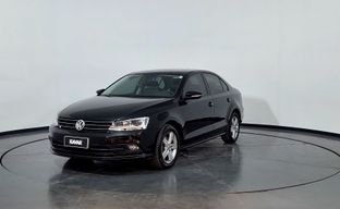 Volkswagen • Vento