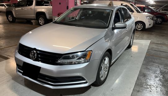 Volkswagen • Jetta