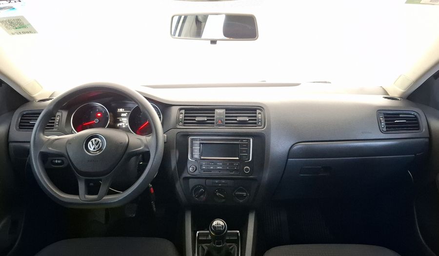 Volkswagen Jetta 2.0 MT Sedan 2016