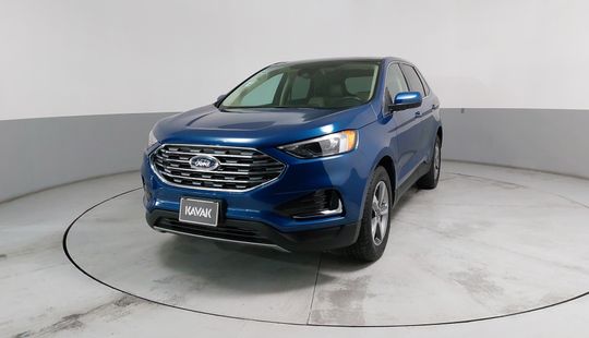 Ford • Edge