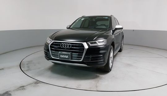 Audi • Q5