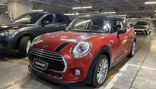 Mini • Cooper