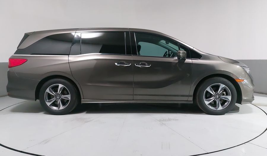 Honda Odyssey 3.5 TOURING AUTO Minivan 2018