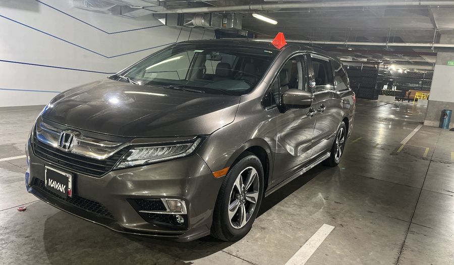 Honda Odyssey 3.5 TOURING AUTO Minivan 2018