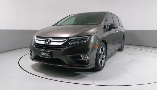 Honda • Odyssey