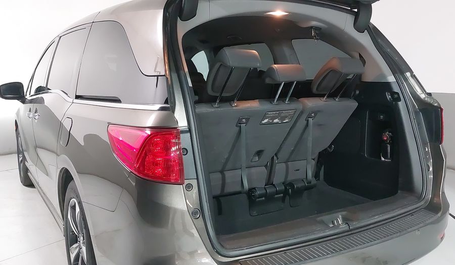 Honda Odyssey 3.5 TOURING AUTO Minivan 2018