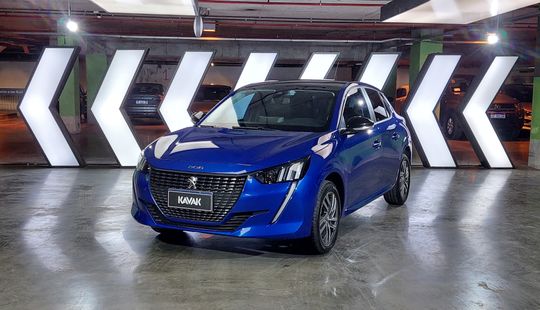 Peugeot • 208