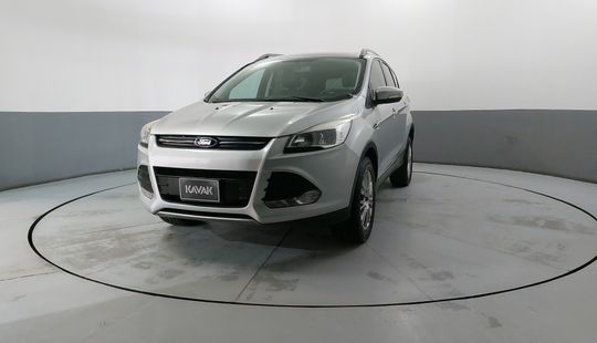 Ford • Escape