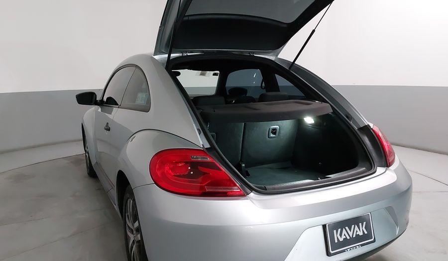 Volkswagen Beetle 2.5 TIPTRONIC Hatchback 2013