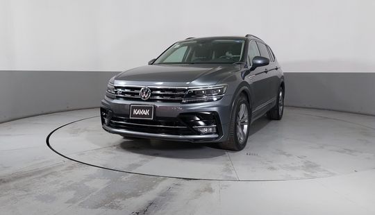 Volkswagen • Tiguan