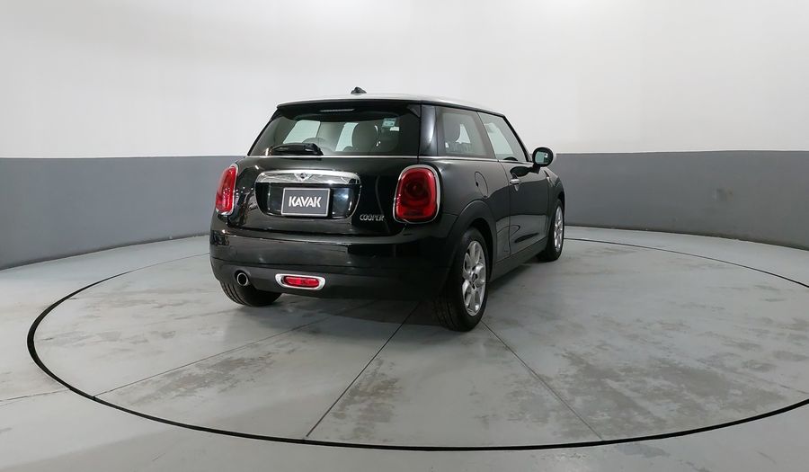 Mini Cooper 1.5 COOPER CHILI AT Hatchback 2016