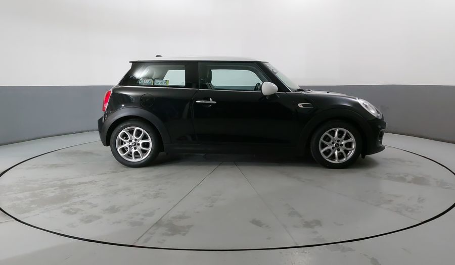 Mini Cooper 1.5 COOPER CHILI AT Hatchback 2016