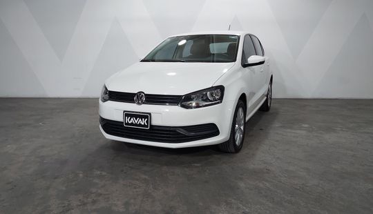 Volkswagen • Polo