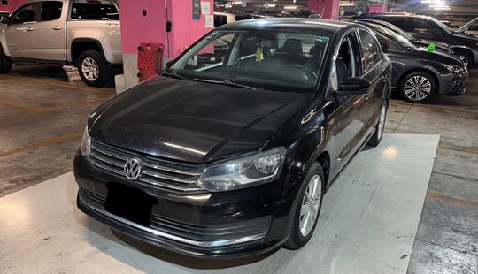 Volkswagen • Vento