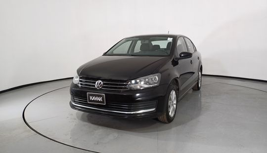 Volkswagen • Vento