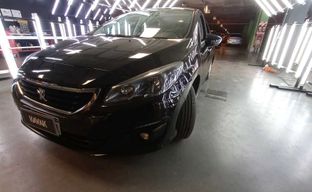 Peugeot • 308