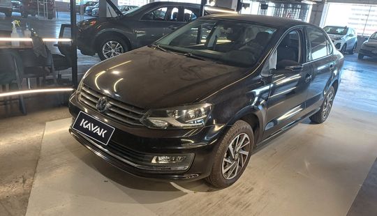 Volkswagen • Vento