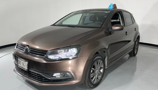 Volkswagen • Polo