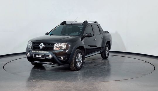 Renault • Duster Oroch