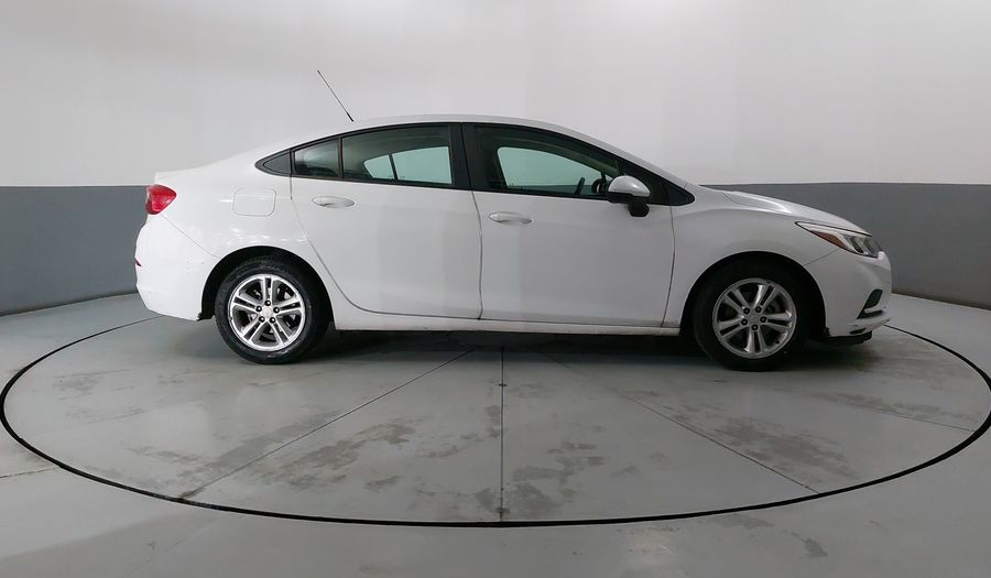 Chevrolet Cruze 1.4 LS A TURBO MT Sedan 2017