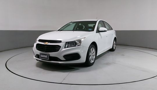 Chevrolet • Cruze