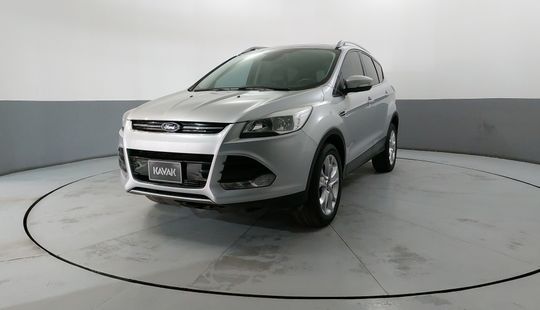 Ford • Escape