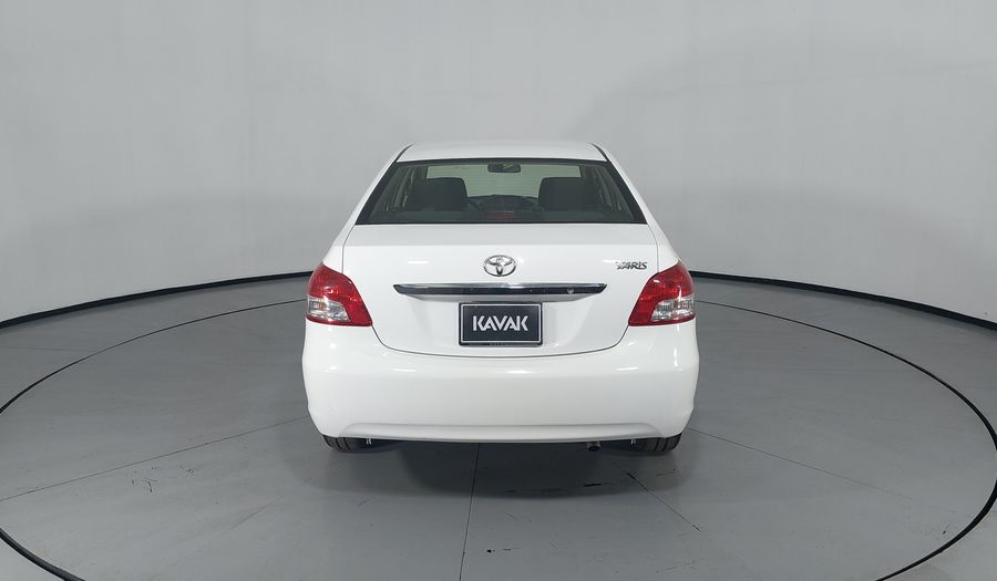 Toyota Yaris 1.5 SEDAN PREMIUM AT Sedan 2016