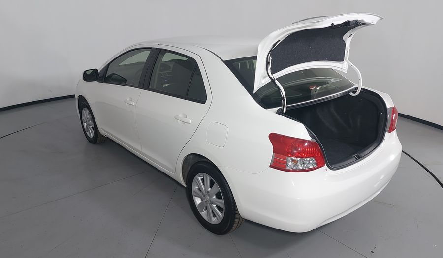 Toyota Yaris 1.5 SEDAN PREMIUM AT Sedan 2016