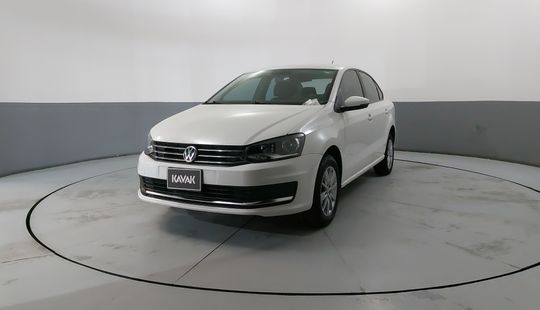 Volkswagen • Vento